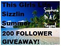 Sizzilin Summer 200 Follower Giveaway!