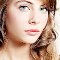 PB: Willa Holland