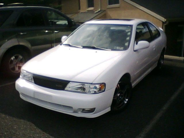  white200sxnewpaint.jpg