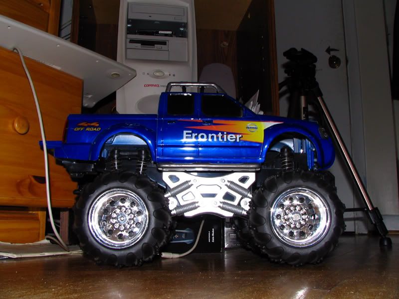 nissan frontier rc car