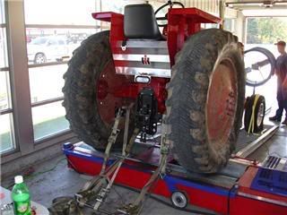 http://img.photobucket.com/albums/v88/MikeGurney/tractor.jpg