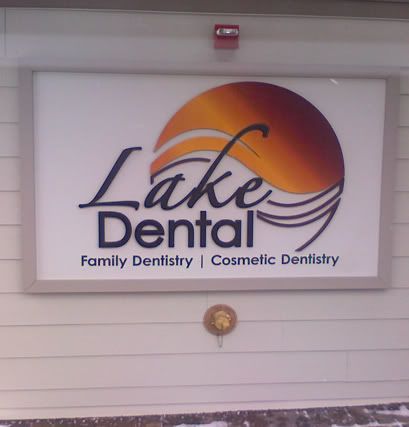 lake dental logo real big like.