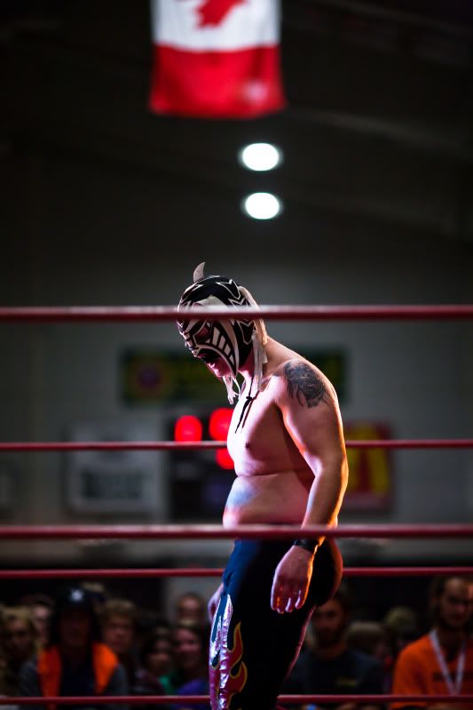 IMAGE: http://img.photobucket.com/albums/v89/Mooney/IMG_1528.jpg