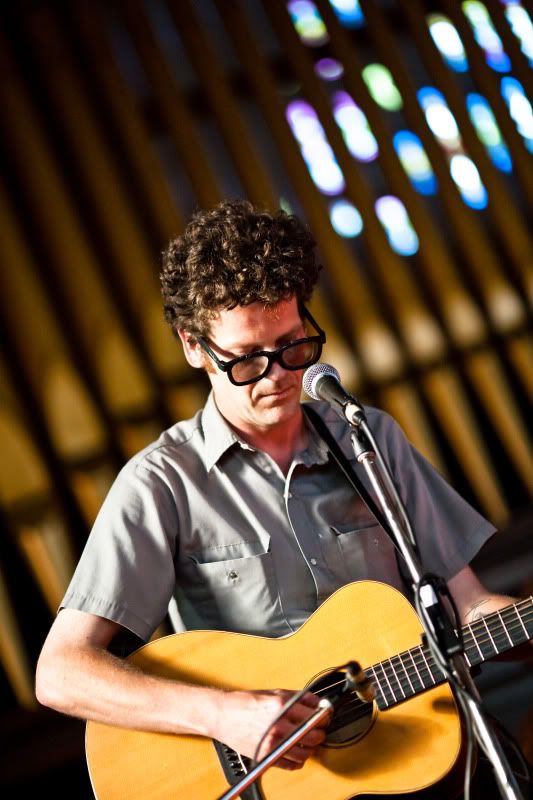 IMAGE: http://img.photobucket.com/albums/v89/Mooney/SappyFest%202010/IMG_2075.jpg