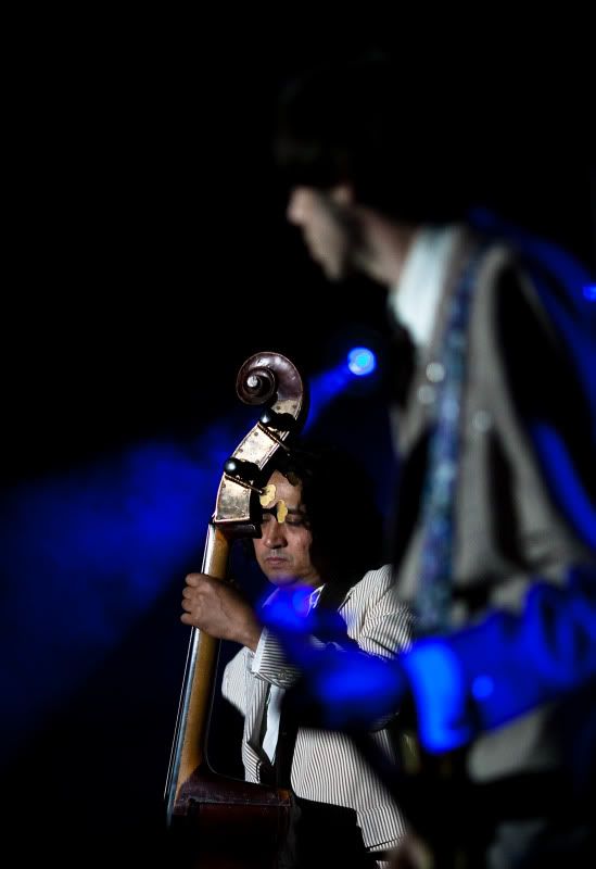 IMAGE: http://img.photobucket.com/albums/v89/Mooney/SappyFest%202010/IMG_2287.jpg