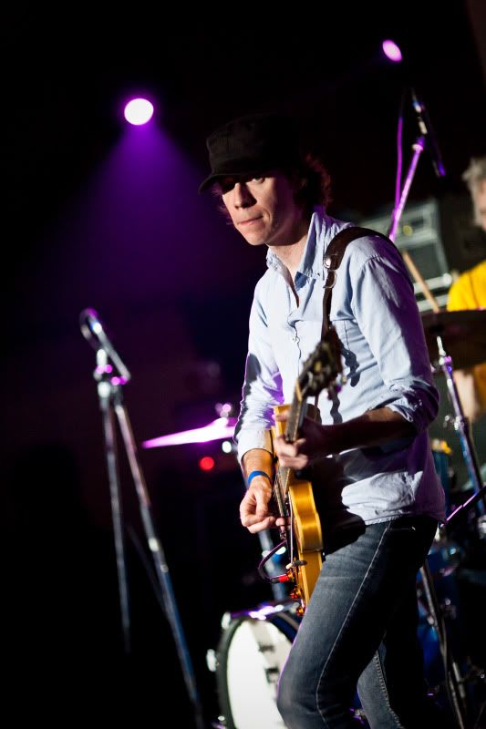 IMAGE: http://img.photobucket.com/albums/v89/Mooney/SappyFest%202010/IMG_2978.jpg