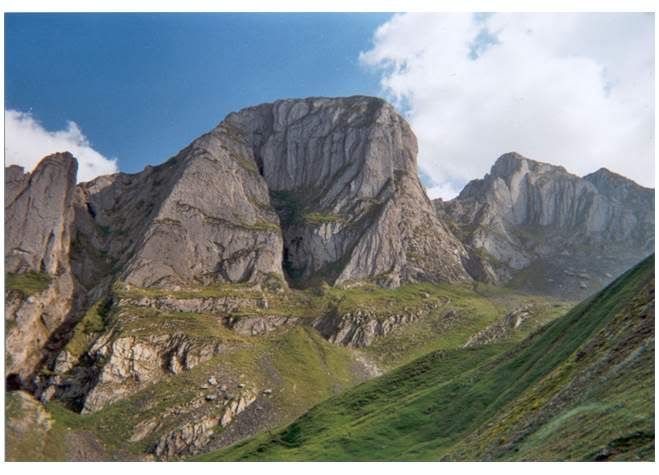 Friero, Horcado de la Chavida and Torre de Salinas