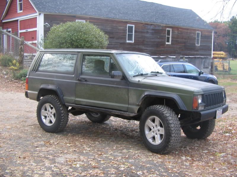 XJ with JK Rubicon 17" rims Page 3
