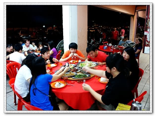 dinner,family,convocation,tokyo corner