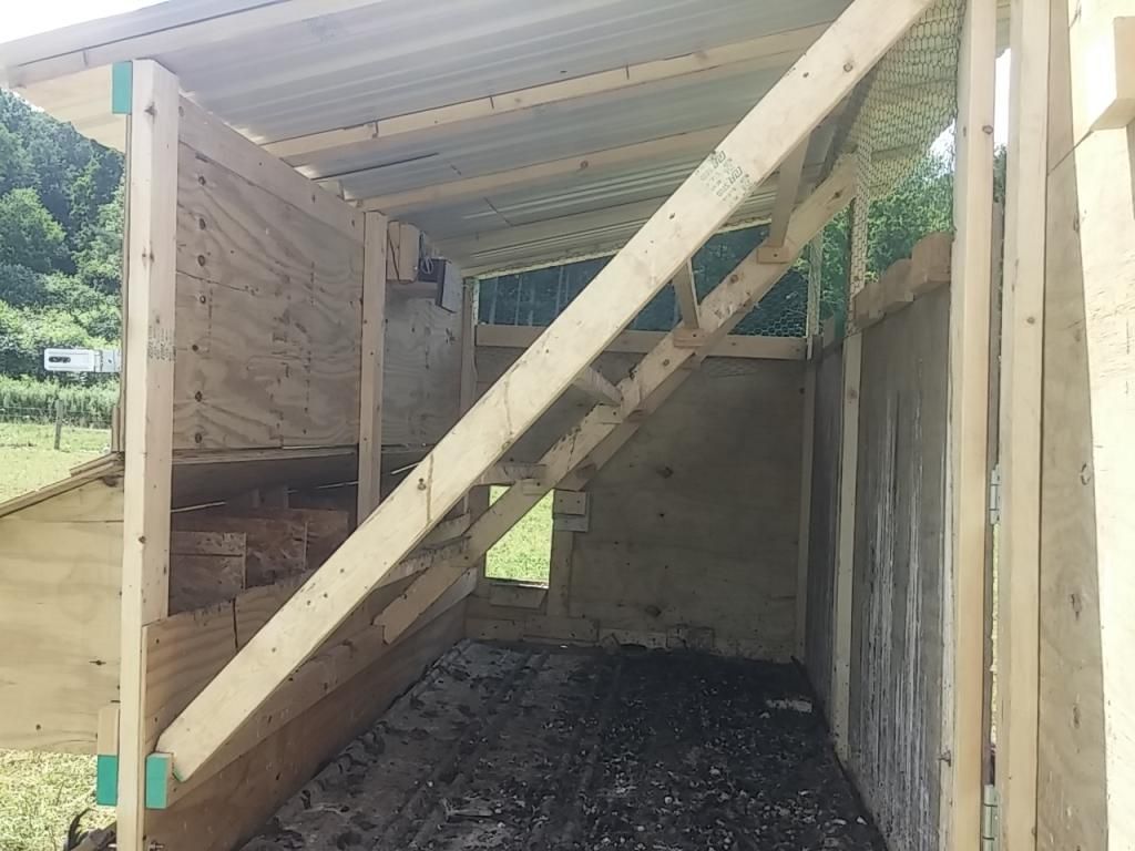 mobile coop plans for 50 hens - Poultry