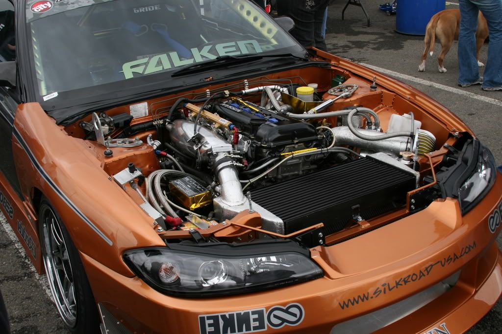 IMAGE: http://img.photobucket.com/albums/v90/da6racer/IMG_5282.jpg