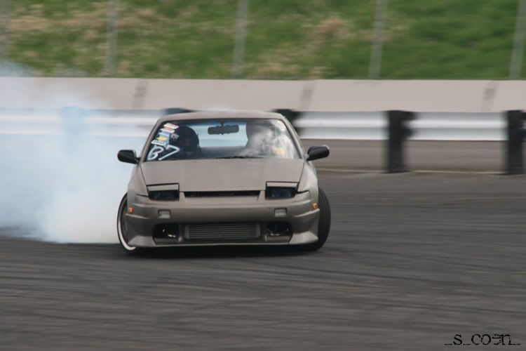 IMAGE: http://img.photobucket.com/albums/v90/da6racer/IMG_5670copy.jpg