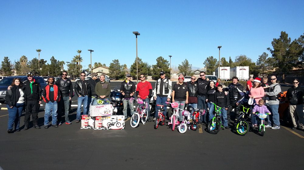 [Image: ToysforTots201301v2_zps8cacad99.jpg]