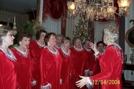 Singing chrimbo ladies