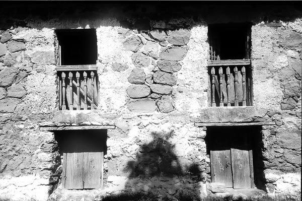 batanes_windows.jpg