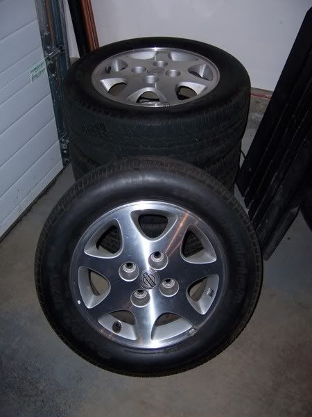 http://img.photobucket.com/albums/v95/SRBURG13/wheels11.jpg