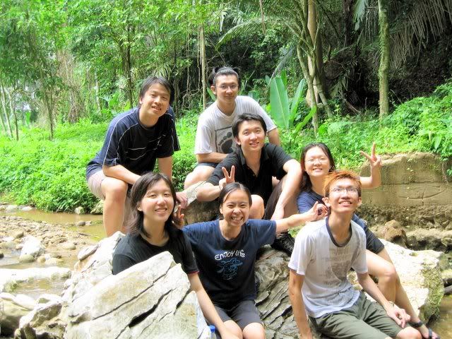 'Gua Tempurung Group Shot #2'