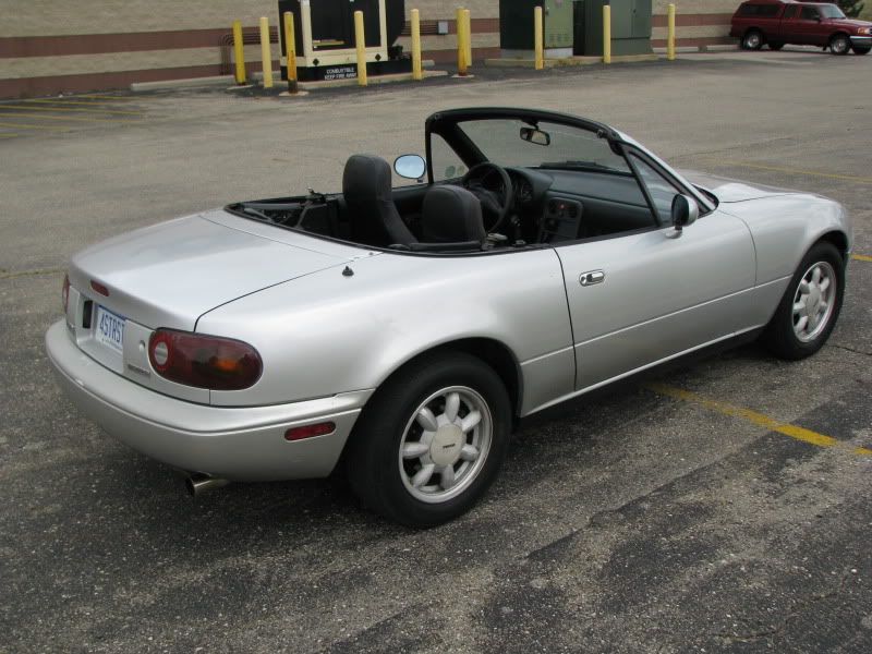 FS For Sale 1990 Mazda Miata light mods 158k 2500 OBO NASIOC