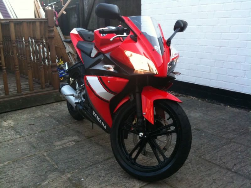 Yamaha yzf r125 discount for sale near me