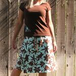 Lovely Lilies Skirt and Tee Set Sz M/L