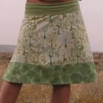Green is Chic Skirt Sz M