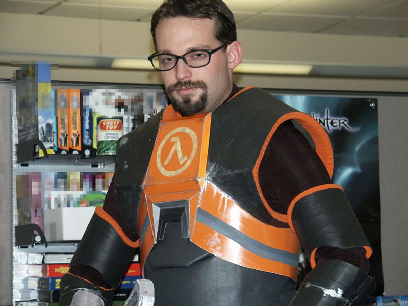 [http://img.photobucket.com/albums/v97/sunspotprod/HEV/GordonFreeman_1.jpg]