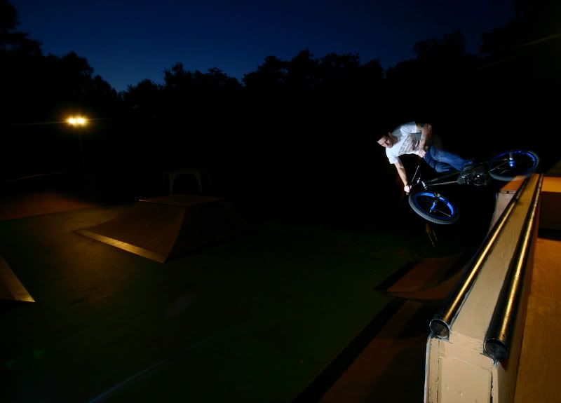 IMAGE: http://img.photobucket.com/albums/v98/jaydmcrx/IMG_4481.jpg