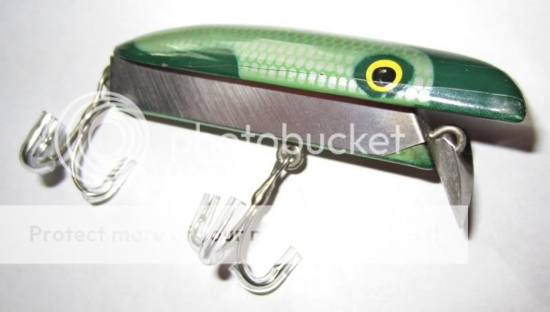 Nice B&J Tackle Co Roller Flasher Lure MI 1930s Green Scale  