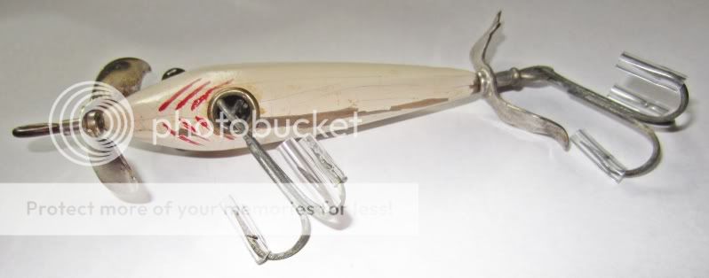 Rare Shakespeare #31 Floating Wooden Minnow Lure WHITE MI 1910  