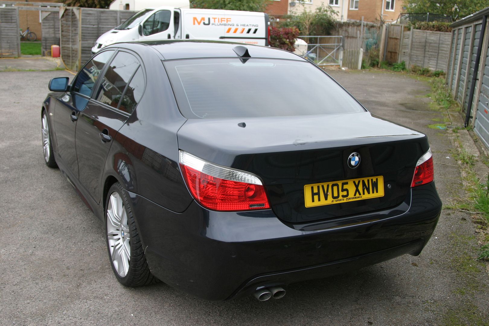 My old E60 BMW 530d M-Sport in Carbon Black..Little detail - Detailing ...