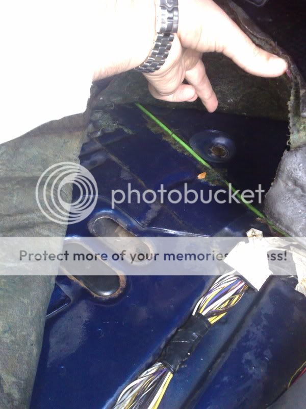 Ford mondeo water leak boot #1
