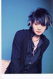photo WHATsINtxtVol1-05-VAMPS.jpg