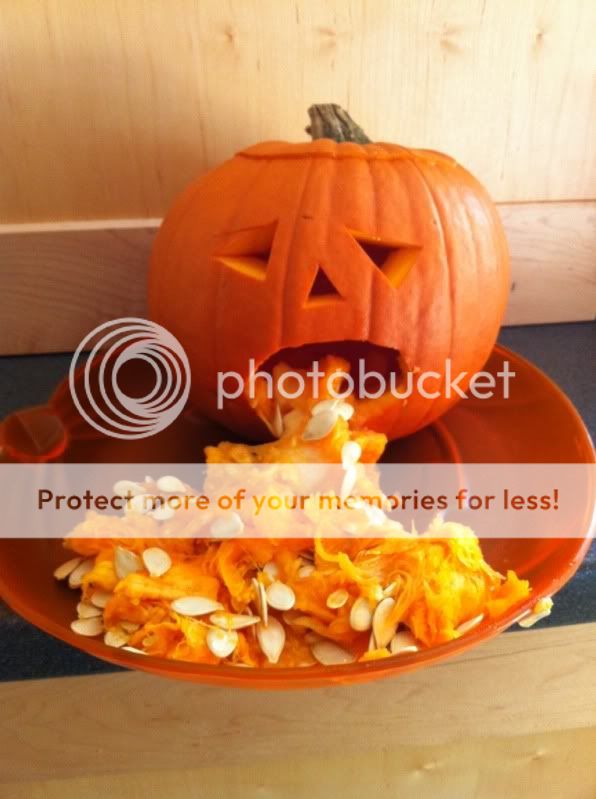 Halloween! Pumpkin compitition :-) Df768445