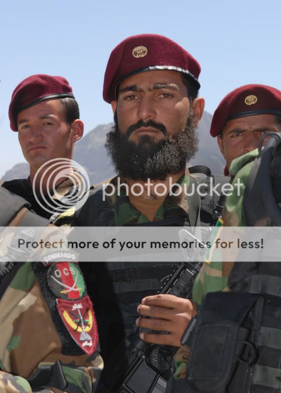 Des photos prises en Afghanistan. - Page 3 51460