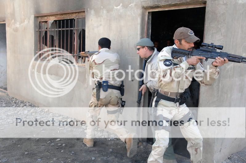 صور لقوات SWAT الخاصة بوزارة الداخلية العراقية 080205-A-9351H-064