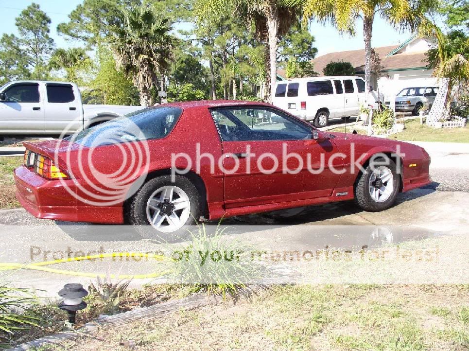 your car pics and info here! 91_Camaro_Right