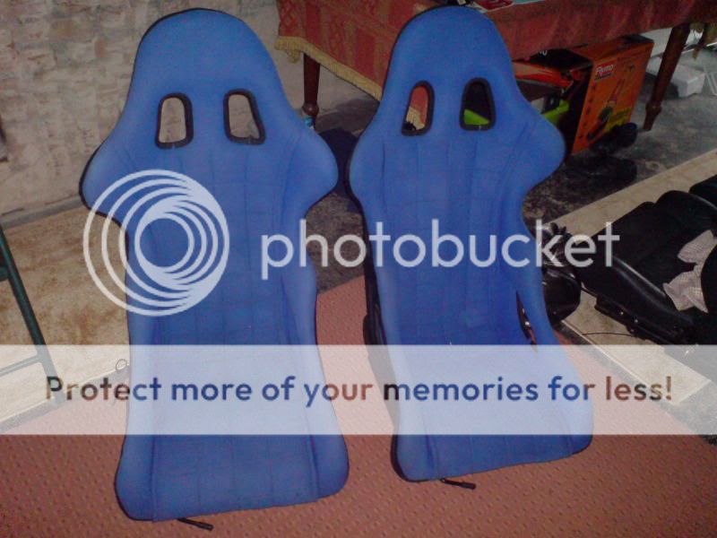 Bucket Seats (blue) DSC00226