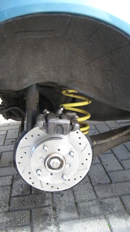 Fitting GTI rear brakes to a Justy Reardiscs