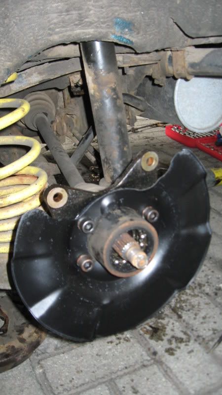 Fitting GTI rear brakes to a Justy Reardiscs1