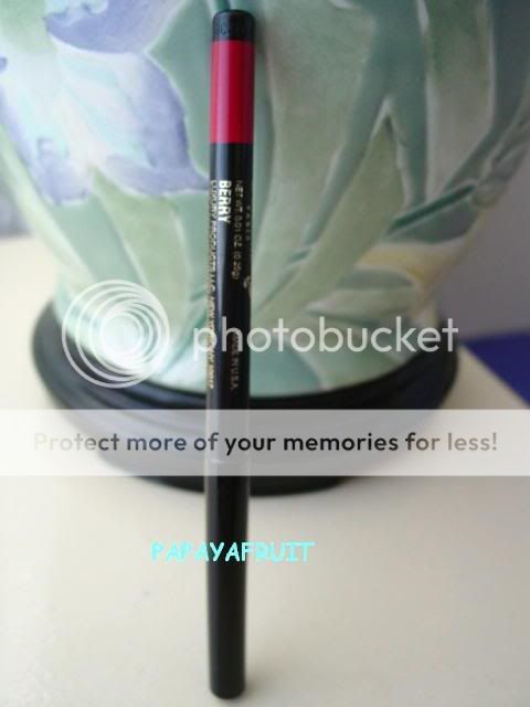 22 Lancome Le Crayon Lip Contour ~BERRY~ Liner Pencil  