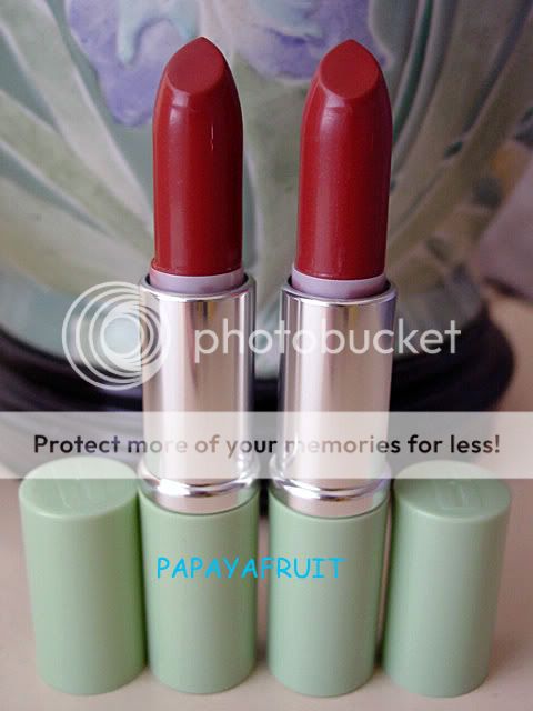 Lot of 2 x Clinique Different Lipstick in ~TENDERHEART~  