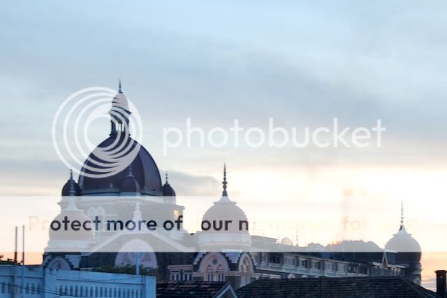 taj burning mumbai blasts