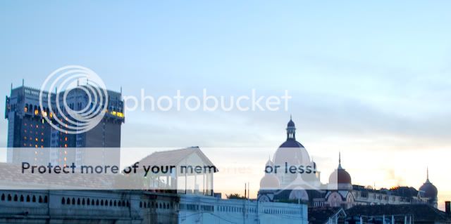 taj burning mumbai blasts