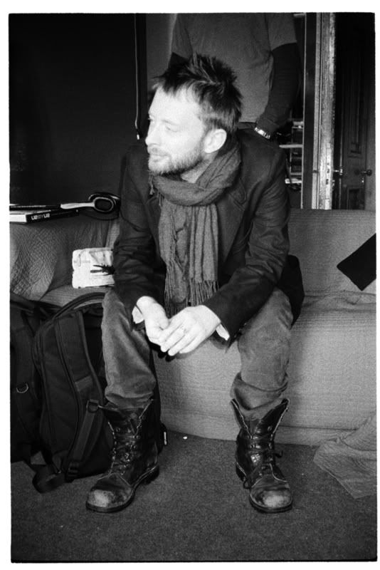 [Fotos] Thom Yorke - Pgina 17 GoodGod