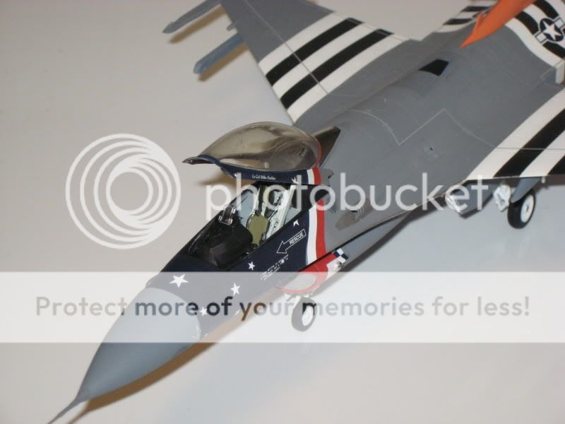 Lockheed's F-16c {Block 25} 4374