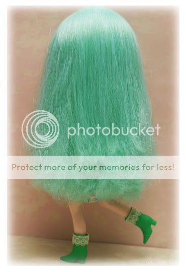 Mint (EP)nouvelle robe (up p.10) - Page 2 Hairmonster