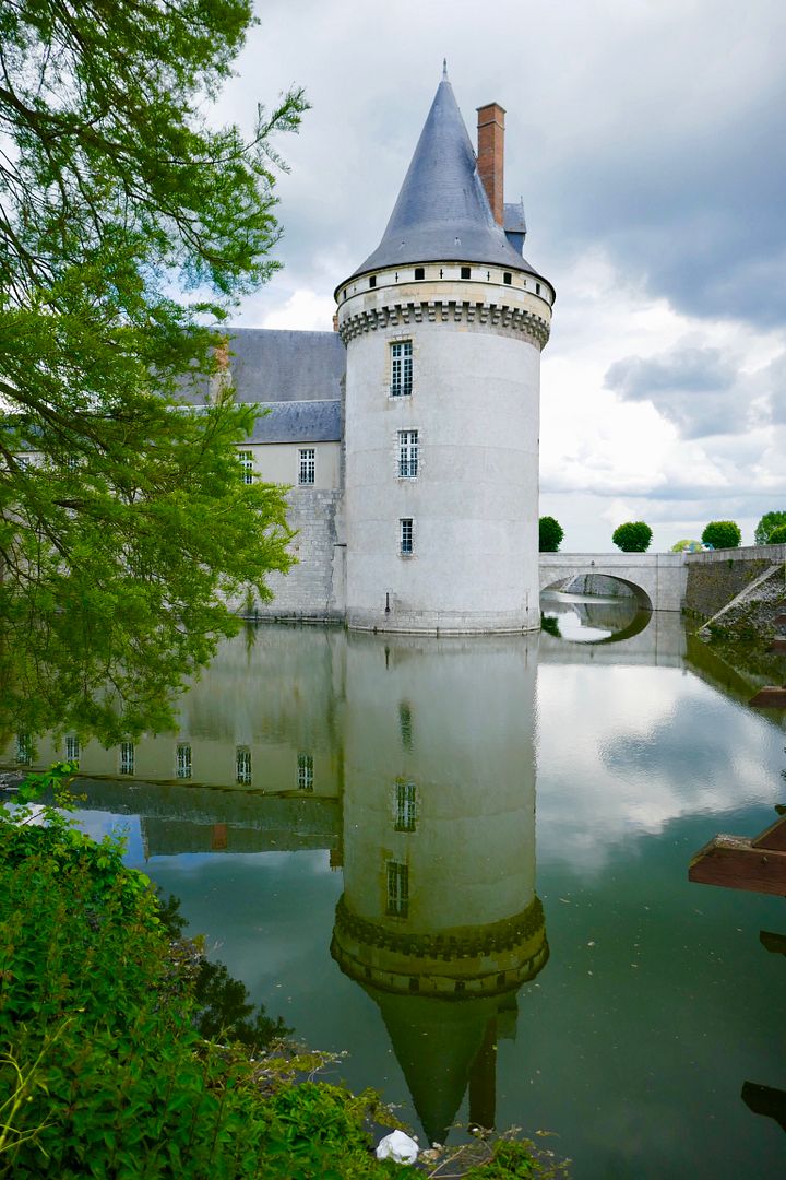 Turm Sully photo D979E6B0-DCD3-4F66-97D6-190DC53C876E_zpsulmbvncm.jpeg