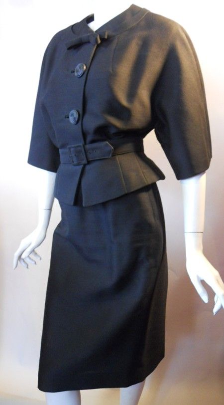 Dorothea's closet vintage suit 60s Suit