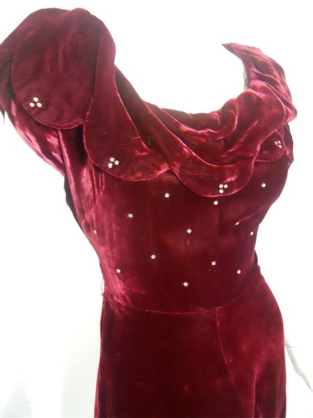 Dorothea's Closet Vintage Dress 40s Dress Velvet Dress