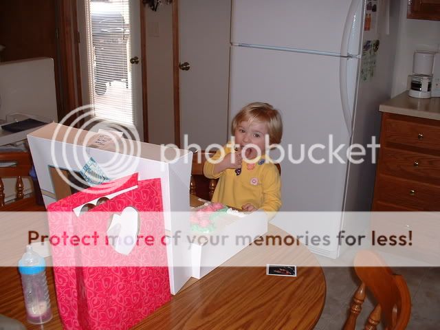 Image hosted by Photobucket.com